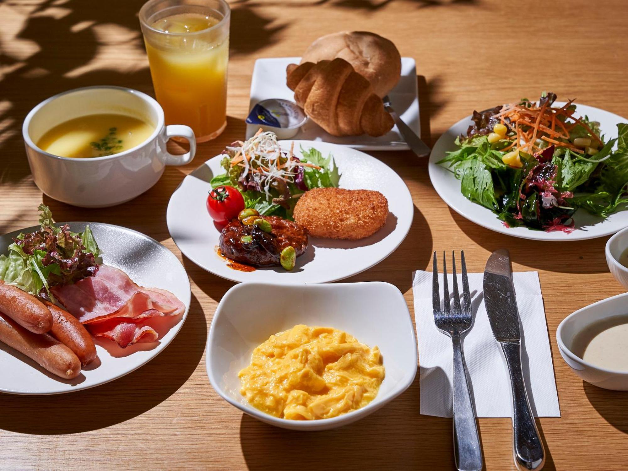 Daiwa Roynet Hotel Toyama-Ekimae Екстер'єр фото