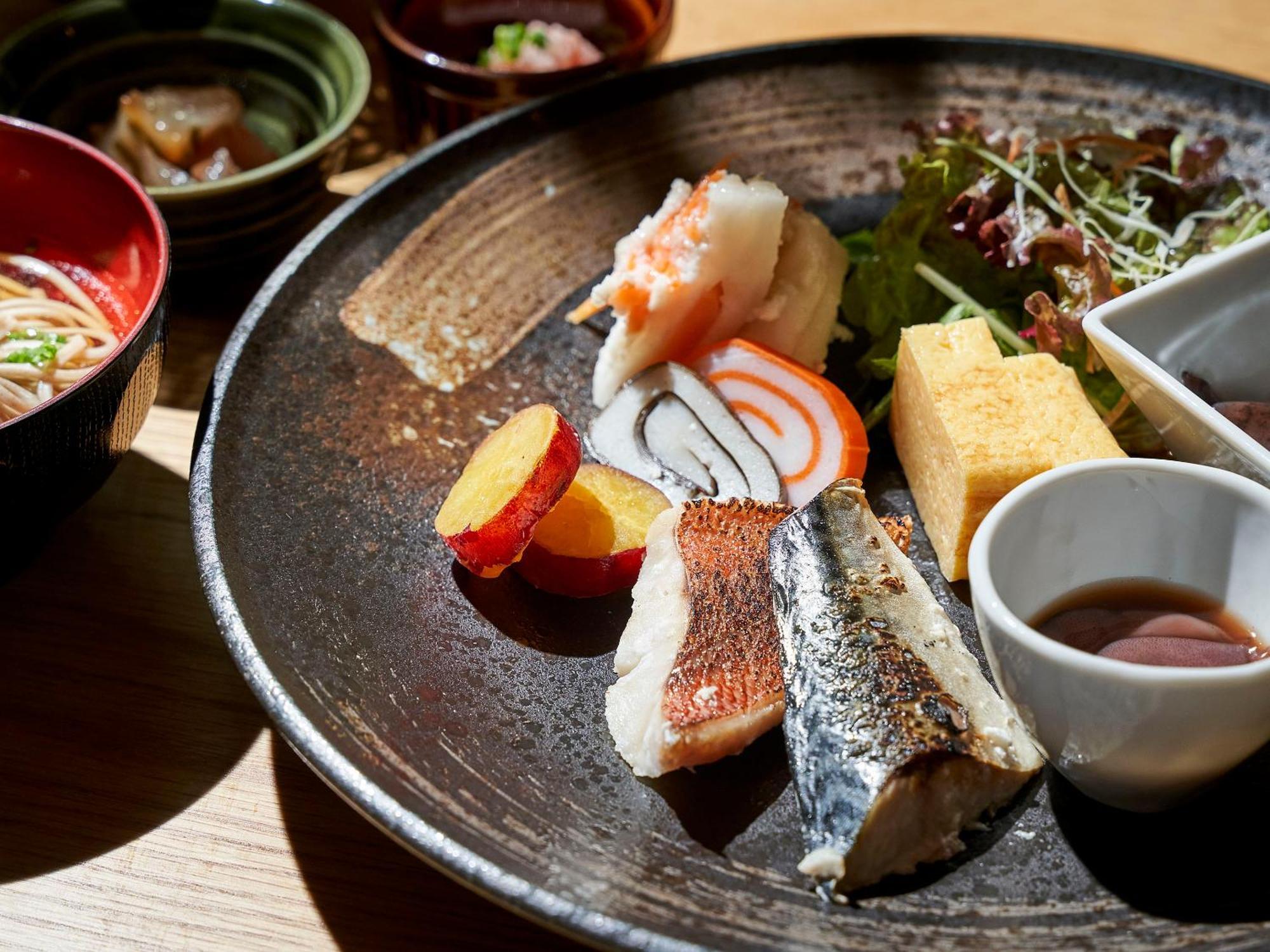 Daiwa Roynet Hotel Toyama-Ekimae Екстер'єр фото