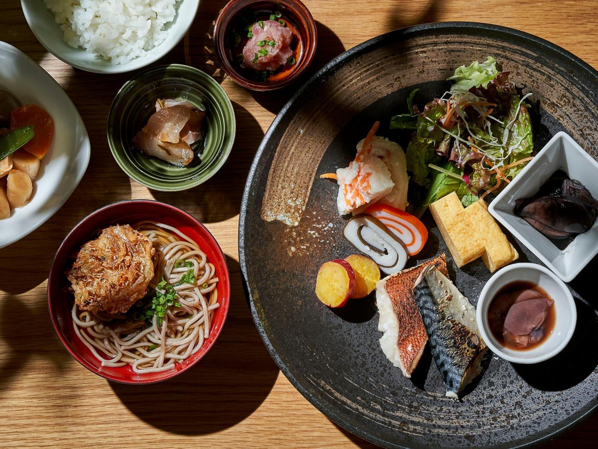 Daiwa Roynet Hotel Toyama-Ekimae Екстер'єр фото